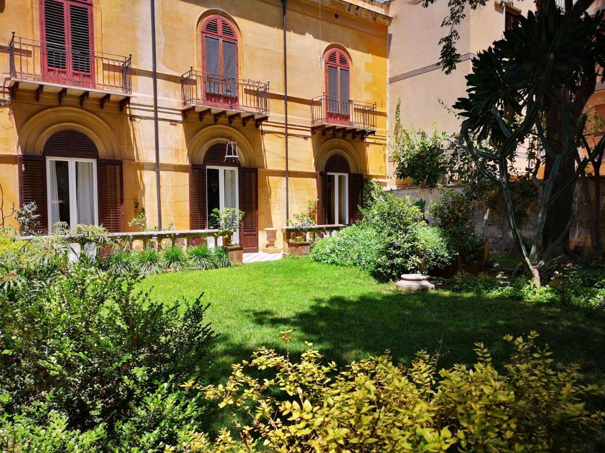 Garden Suite In Private Villa On Via Liberta ปาแลร์โม ภายนอก รูปภาพ