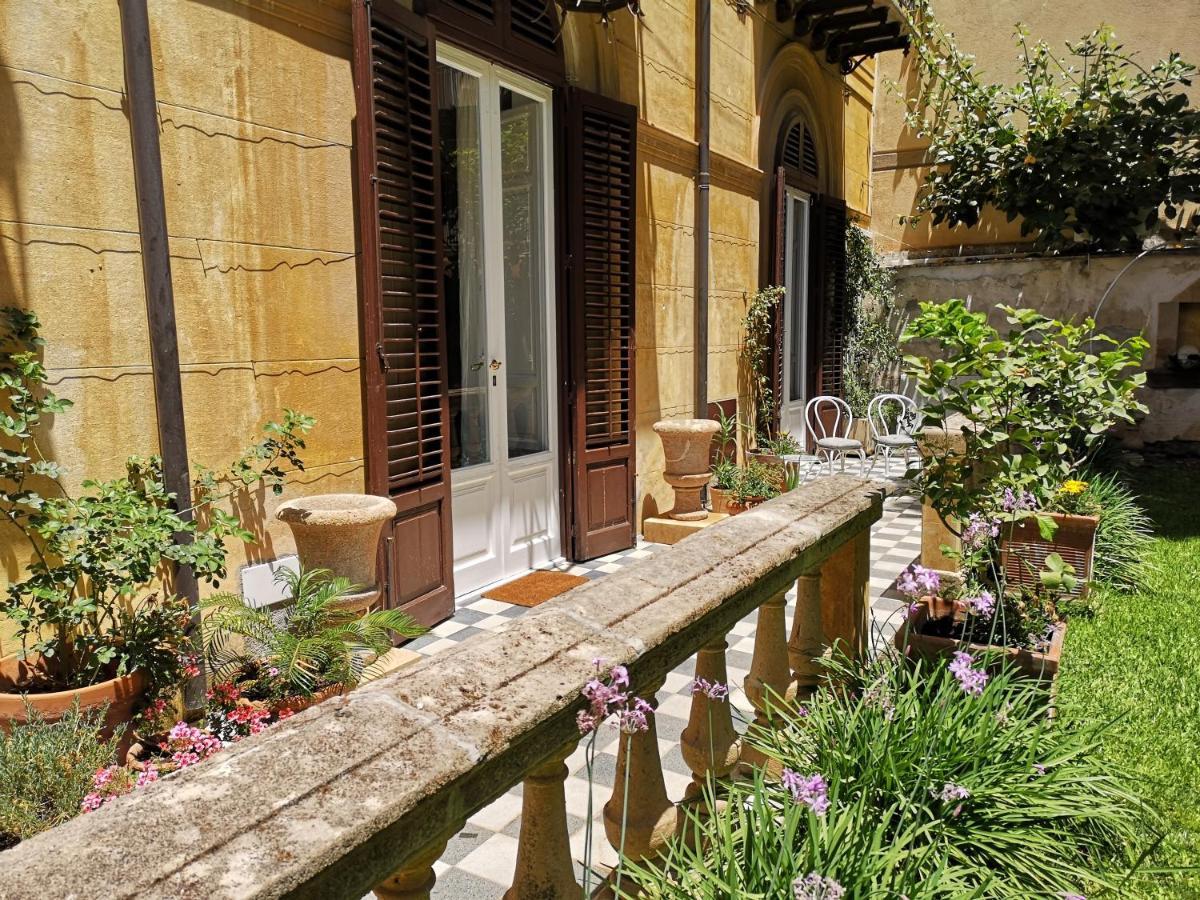Garden Suite In Private Villa On Via Liberta ปาแลร์โม ภายนอก รูปภาพ